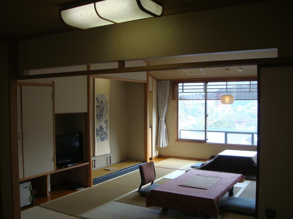 Jukeiso Hotel Hatsukaichi Luaran gambar
