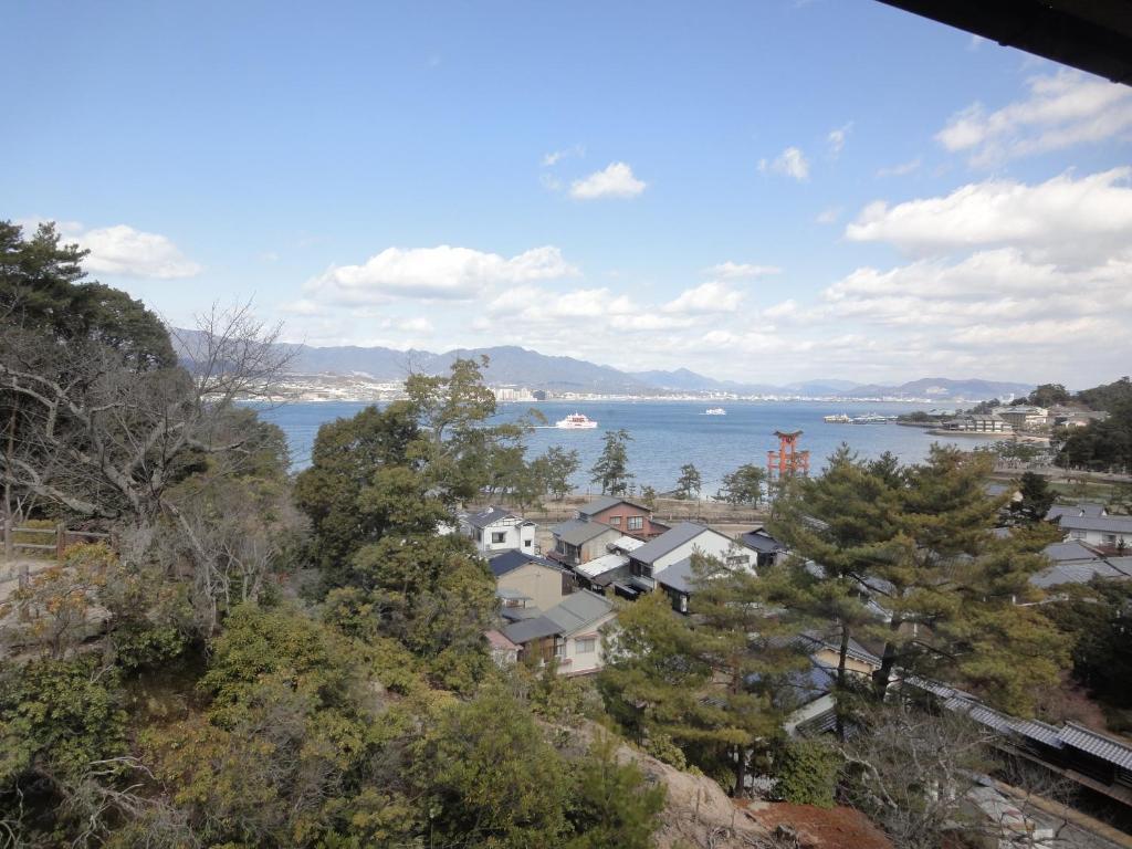 Jukeiso Hotel Hatsukaichi Luaran gambar