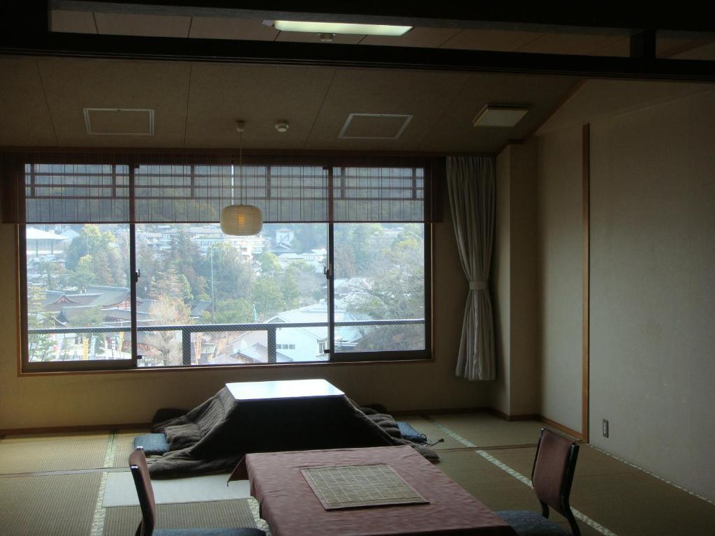 Jukeiso Hotel Hatsukaichi Bilik gambar