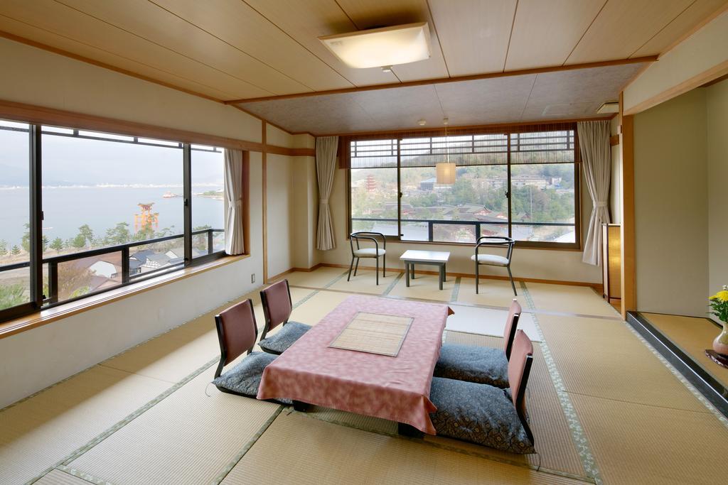 Jukeiso Hotel Hatsukaichi Luaran gambar