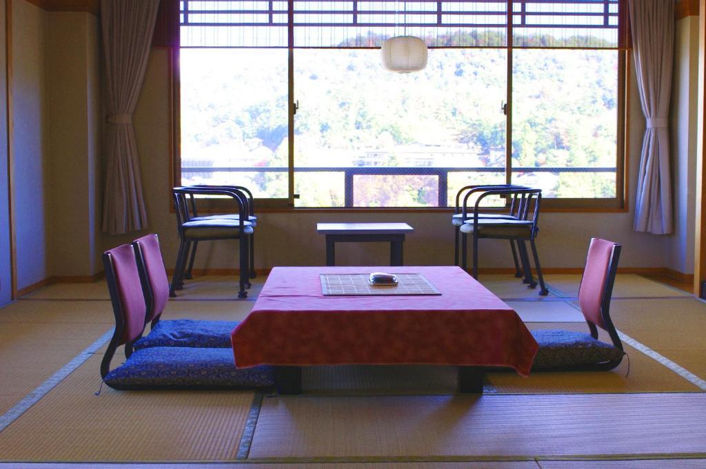 Jukeiso Hotel Hatsukaichi Bilik gambar