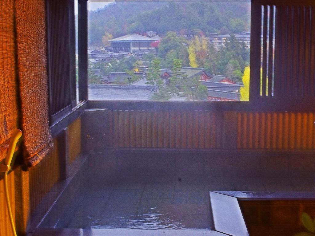 Jukeiso Hotel Hatsukaichi Luaran gambar
